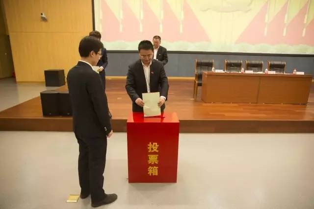 qq5.jpg qq5.jpg